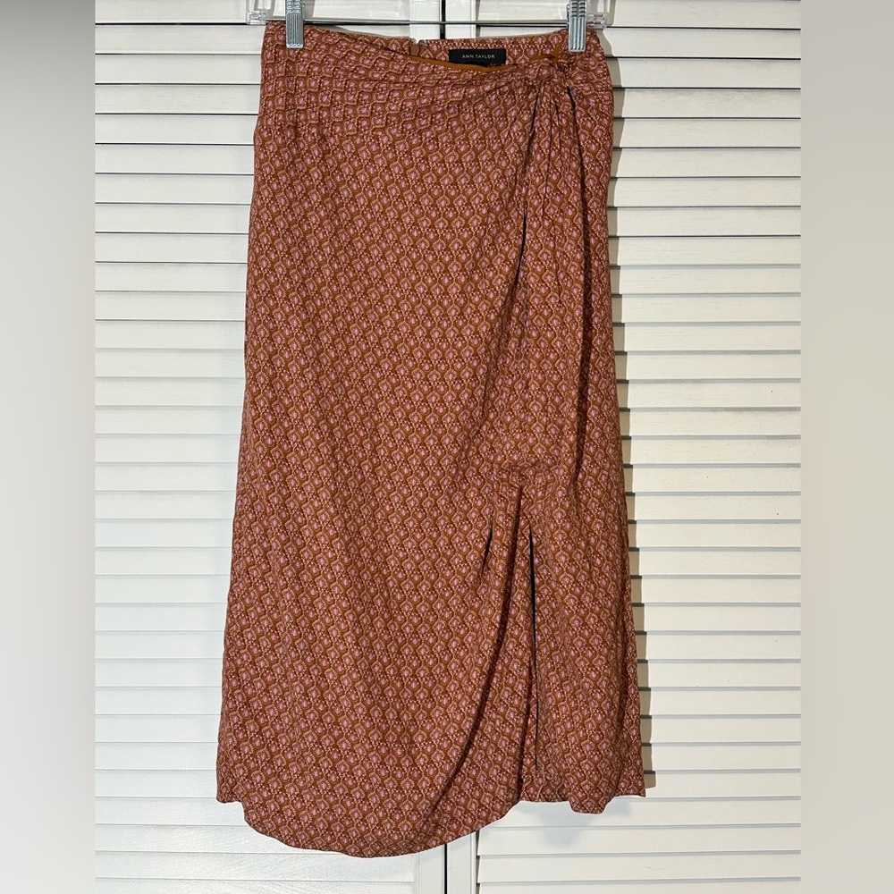 Anne Taylor Warm Color Print Faux Wrap Skirt Size 14
